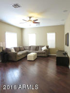 3984 E Cat Balue Dr, Phoenix, AZ 85050 photo 4