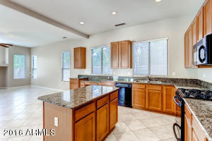 10514 E Lomita Ave, Mesa, AZ 85209 photo 9
