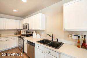 3452 E Remington Dr, Gilbert, AZ 85297 photo 5