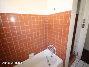 1622 E Catalina Dr, Phoenix, AZ 85016 photo 9