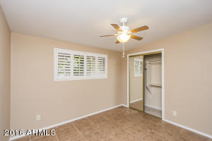 4221 E Sandra Ter, Phoenix, AZ 85032 photo 7