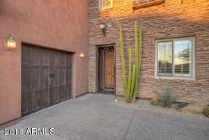 3733 E Robin Ln, Phoenix, AZ 85050 photo 3