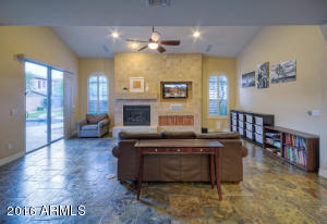 3733 E Robin Ln, Phoenix, AZ 85050 photo 16