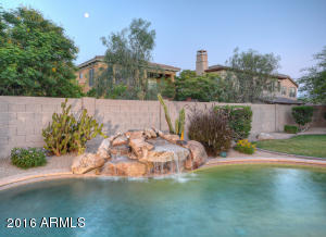 3733 E Robin Ln, Phoenix, AZ 85050 photo 12