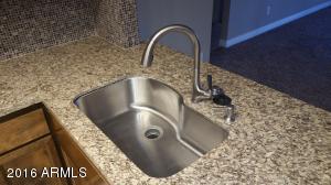 2115 E Redmon Dr, Tempe, AZ 85280 photo 17