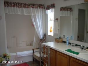 2192 Gingerbread Ln, Overgaard, AZ 85933 photo 14