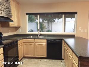 2614 E Michelle Dr, Phoenix, AZ 85032 photo 8
