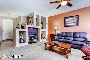 4328 E Del Rio St, Gilbert, AZ 85295 photo 5