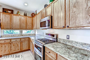 4328 E Del Rio St, Gilbert, AZ 85295 photo 9