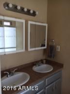 2816 E Laurel Ln, Phoenix, AZ 85028 photo 13