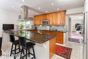 1027 E Sahuaro Dr, Phoenix, AZ 85020 photo 4