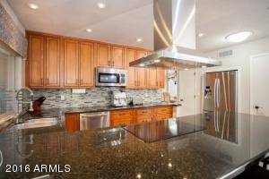 1027 E Sahuaro Dr, Phoenix, AZ 85020 photo 8