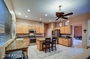 3047 E Indigo Bay Dr, Gilbert, AZ 85234 photo 6