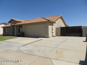 9413 El Paso St, Mesa, AZ 85207 photo 2