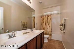 2161 Everglade Ln, Gilbert, AZ 85298 photo 11