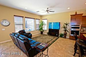 3326 E Coconino Dr, Gilbert, AZ 85298 photo 11