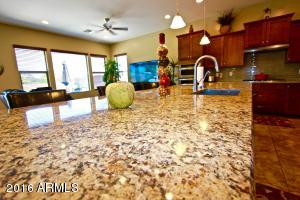 3326 E Coconino Dr, Gilbert, AZ 85298 photo 7