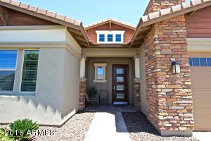 3326 E Coconino Dr, Gilbert, AZ 85298 photo 4