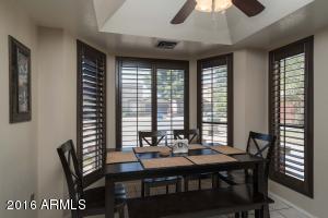 2512 E Shaw Butte Dr, Phoenix, AZ 85028 photo 3