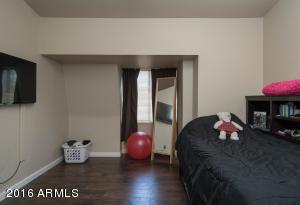 2512 E Shaw Butte Dr, Phoenix, AZ 85028 photo 12