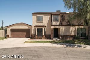 2512 E Shaw Butte Dr, Phoenix, AZ 85028 photo 1