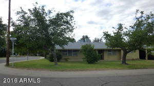 3143 N 50 Pl, Phoenix, AZ 85018 photo 1