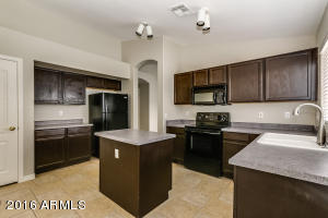 4063 E Princeton Ave, Gilbert, AZ 85234 photo 4