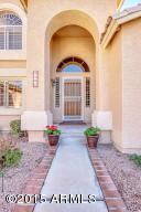 3125 E South Fork Dr, Phoenix, AZ 85048 photo 2