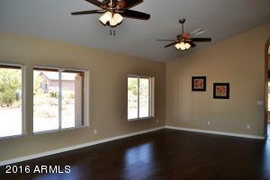 6286 E 18th Ave, Apache Junction, AZ 85119 photo 4