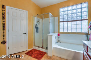 2563 E Pony Ln, Gilbert, AZ 85295 photo 16