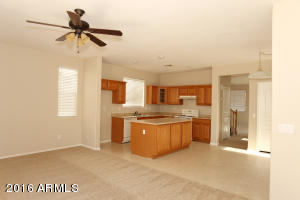 3770 E Sebastian Ln, Gilbert, AZ 85297 photo 7