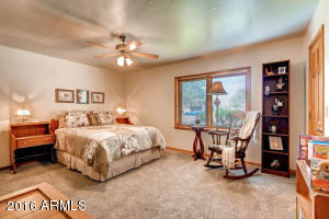 533 E Merrill Ave, Gilbert, AZ 85234 photo 24