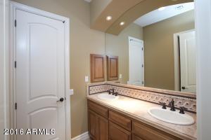 2941 E Waterman Way, Gilbert, AZ 85297 photo 25