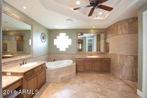 2941 E Waterman Way, Gilbert, AZ 85297 photo 17
