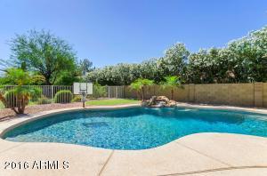 2437 Encinas Ave, Gilbert, AZ 85234 photo 27
