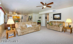 2437 Encinas Ave, Gilbert, AZ 85234 photo 17