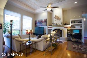 2301 E Mountain View Rd, Phoenix, AZ 85028 photo 1