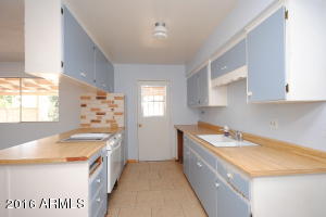 2518 W Windrose Dr, Phoenix, AZ 85029 photo 4