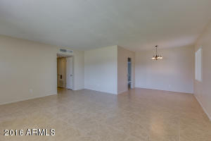 1105 E Maryland Ave, Phoenix, AZ 85014 photo 8