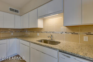 1105 E Maryland Ave, Phoenix, AZ 85014 photo 15