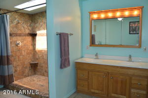 1430 E Weldon Ave, Phoenix, AZ 85014 photo 8