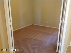 6529 S 15th Dr, Phoenix, AZ 85041 photo 9