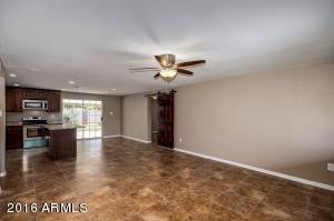 3609 E Hearn Rd, Phoenix, AZ 85032 photo 2