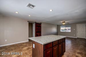 3609 E Hearn Rd, Phoenix, AZ 85032 photo 6