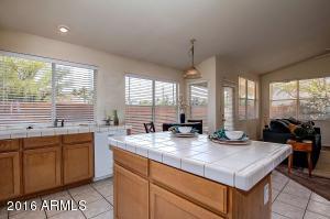 862 N Cole Dr, Gilbert, AZ 85234 photo 9