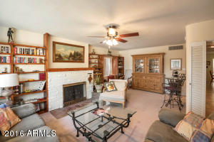 2529 E Cheery Lynn Rd, Phoenix, AZ 85016 photo 4
