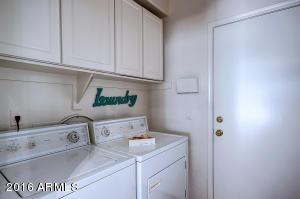 513 E Maria Ln, Tempe, AZ 85284 photo 9
