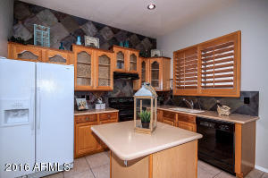 513 E Maria Ln, Tempe, AZ 85284 photo 2