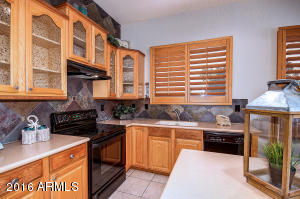 513 E Maria Ln, Tempe, AZ 85284 photo 3