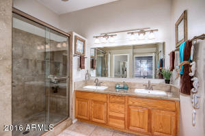 513 E Maria Ln, Tempe, AZ 85284 photo 24